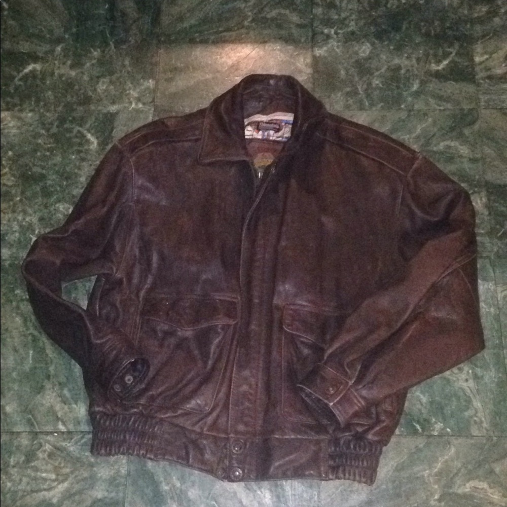 Vintage leather jacket made by Thinsulate